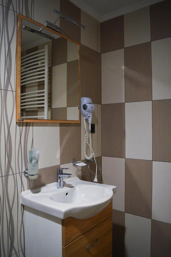 Apartmani Tika Golubac Ngoại thất bức ảnh