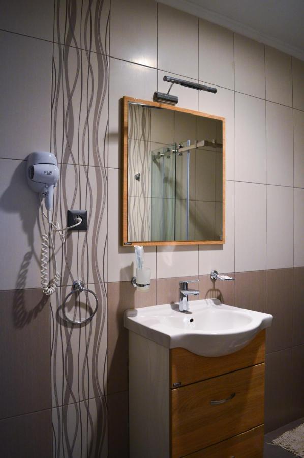 Apartmani Tika Golubac Ngoại thất bức ảnh